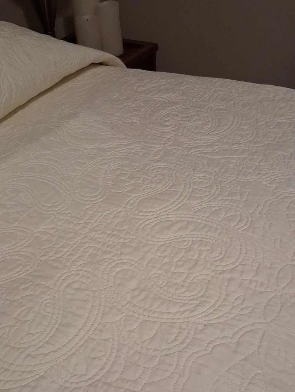 Cream Cotton Quilted Oversized King Bedspread - Soft Heavyweight Coverlet